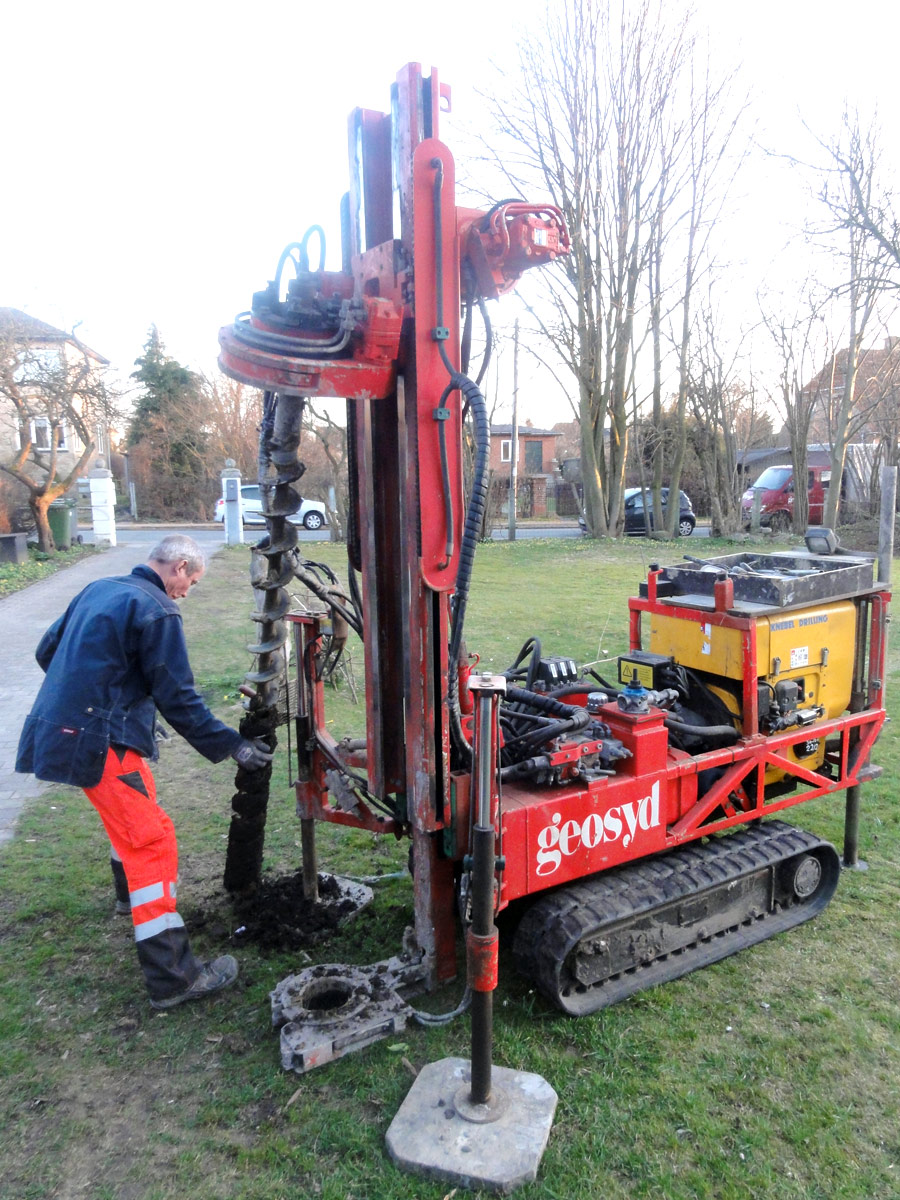 04_2012-03-22-19-03-31_04772 04_2012-03-22-19-03-31_04772