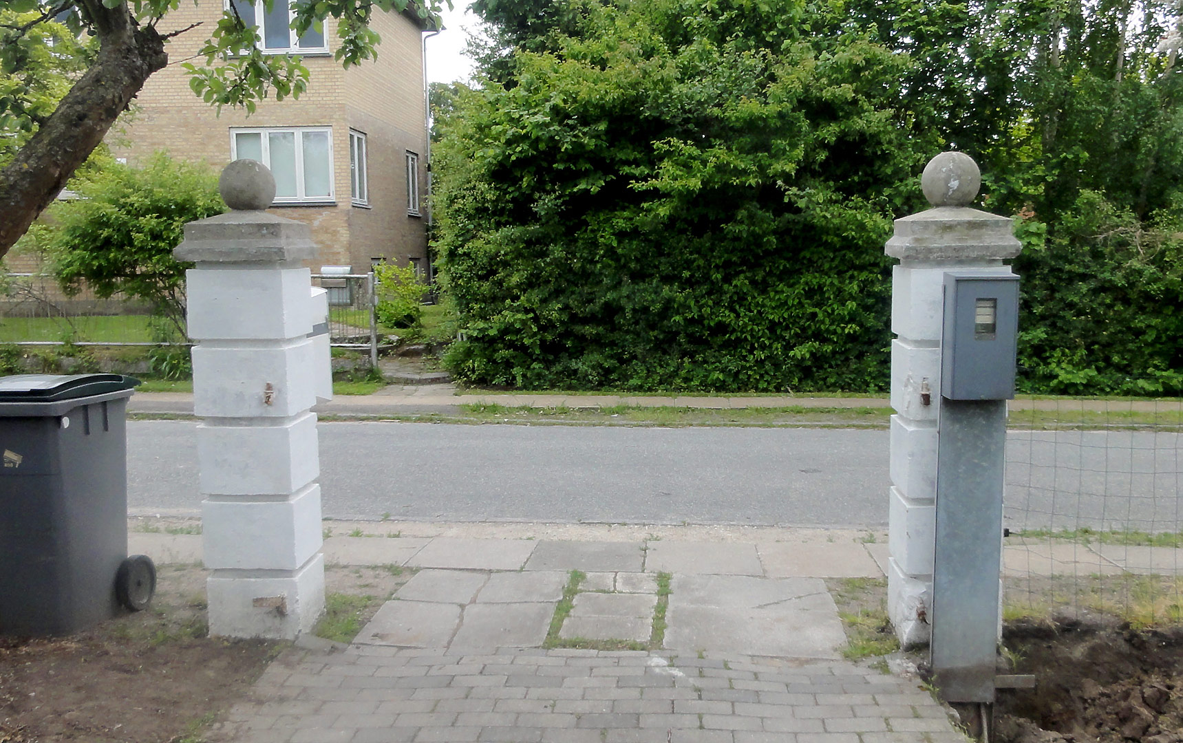 2012-06-05-11-49-17_05313 2012-06-05-11-49-17_05313