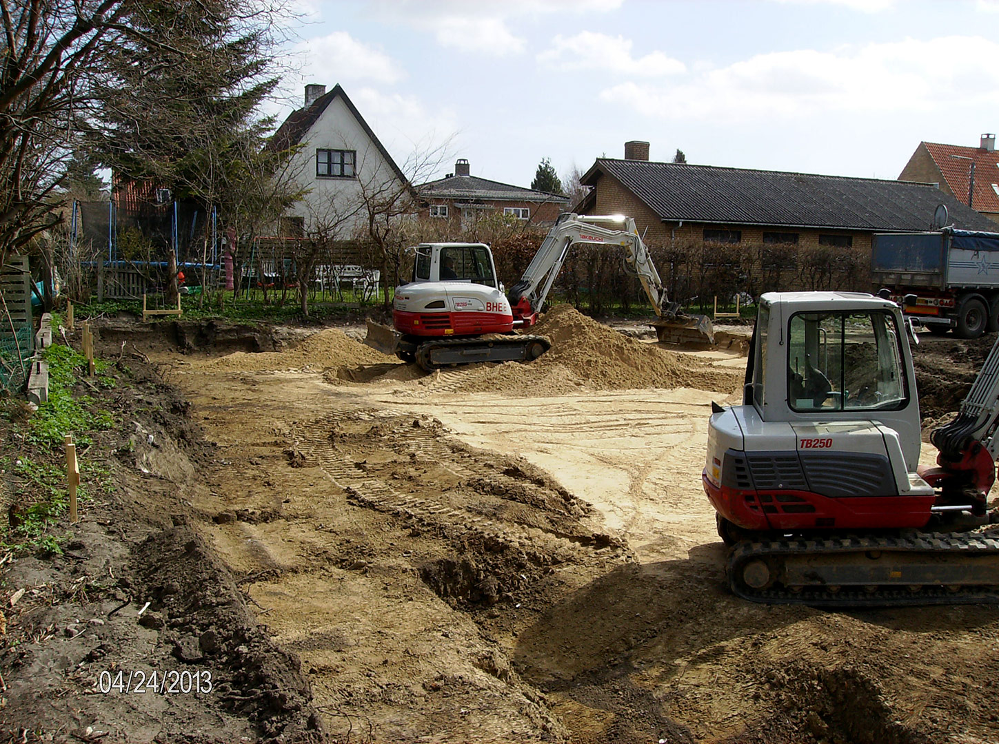 2013-04-24_11-25-53_3002 2013-04-24_11-25-53_3002