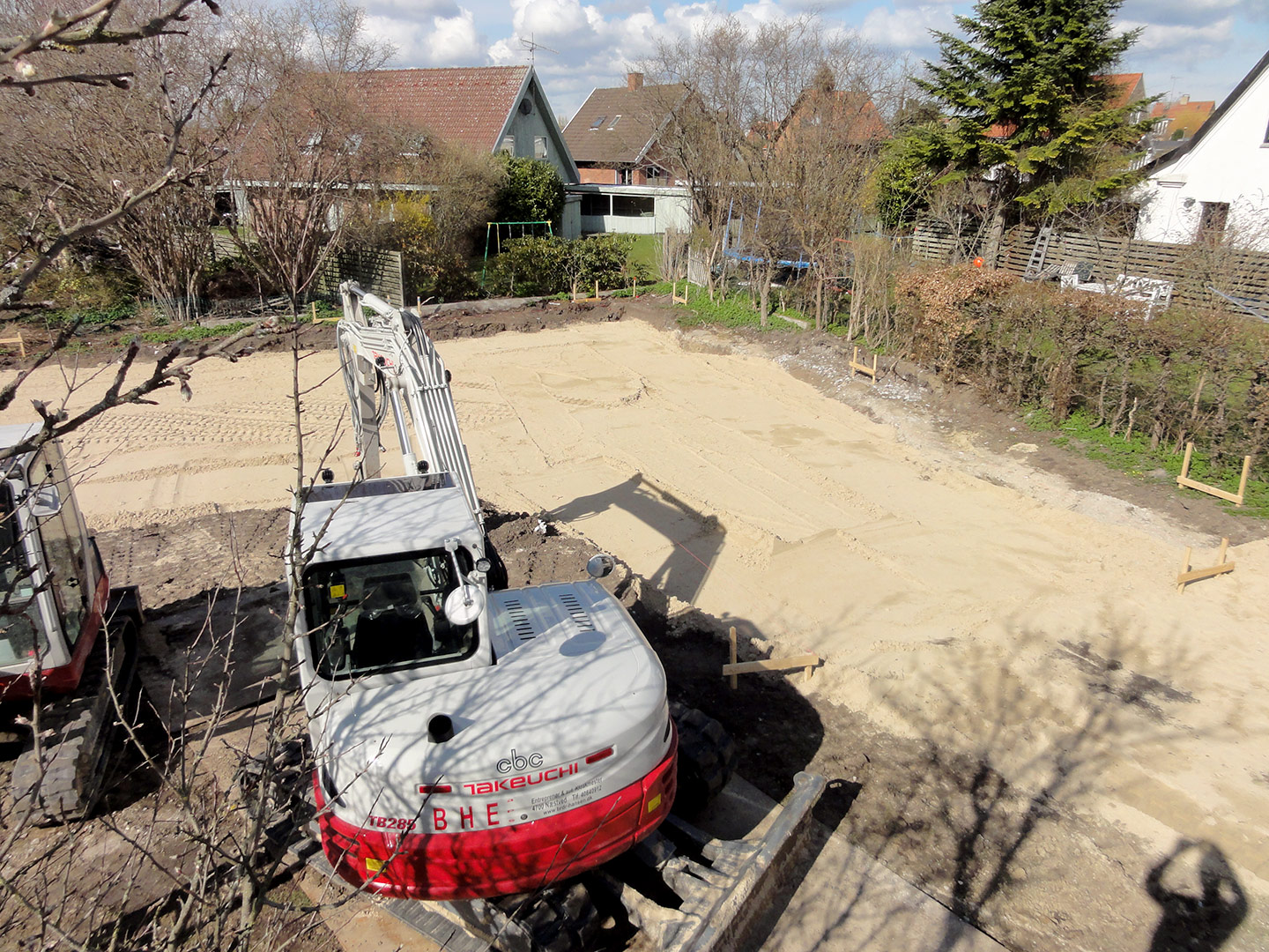 2013-04-27_16-09-40_07372 2013-04-27_16-09-40_07372