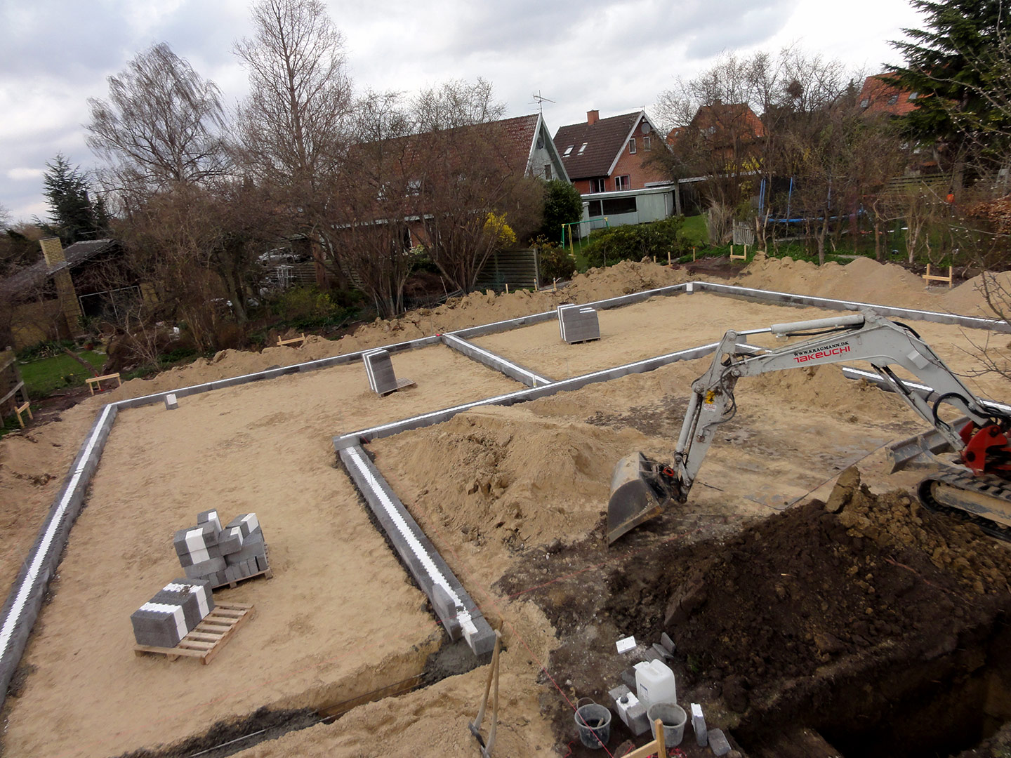 2013-04-29_17-38-55_07406 2013-04-29_17-38-55_07406