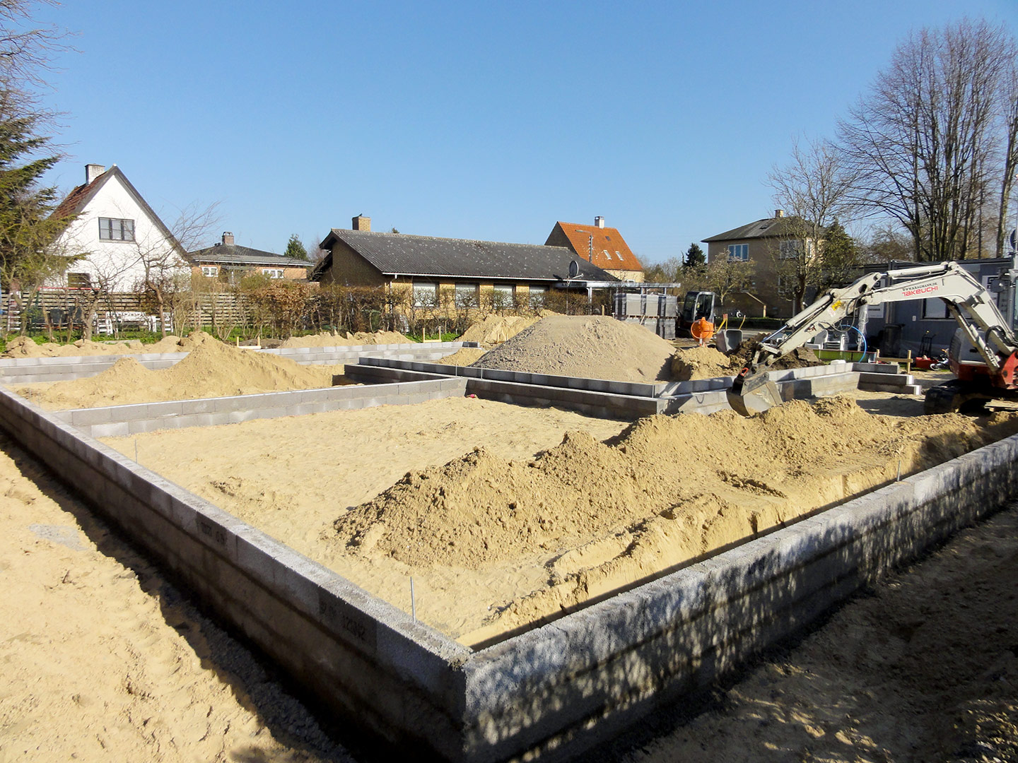 2013-05-01_17-04-48_07447 2013-05-01_17-04-48_07447