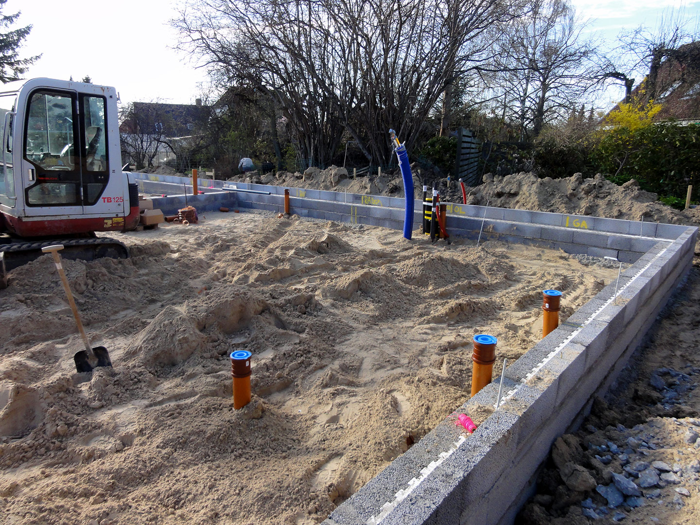 2013-05-02_17-39-13_07466 2013-05-02_17-39-13_07466