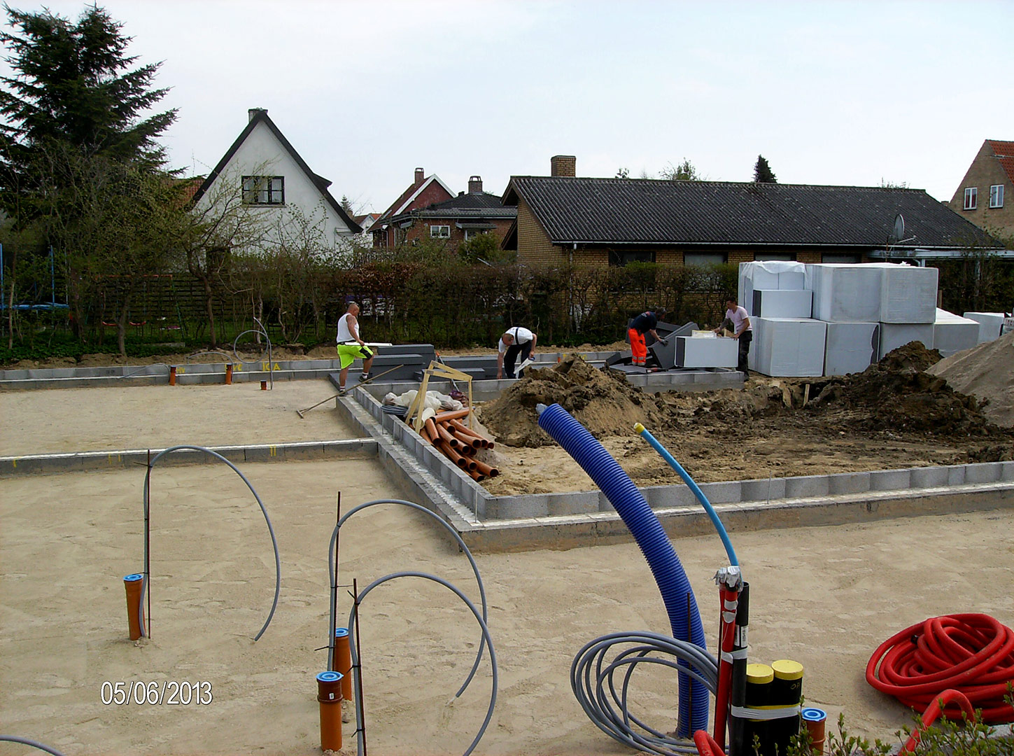 2013-05-06_12-03-55_2420 2013-05-06_12-03-55_2420