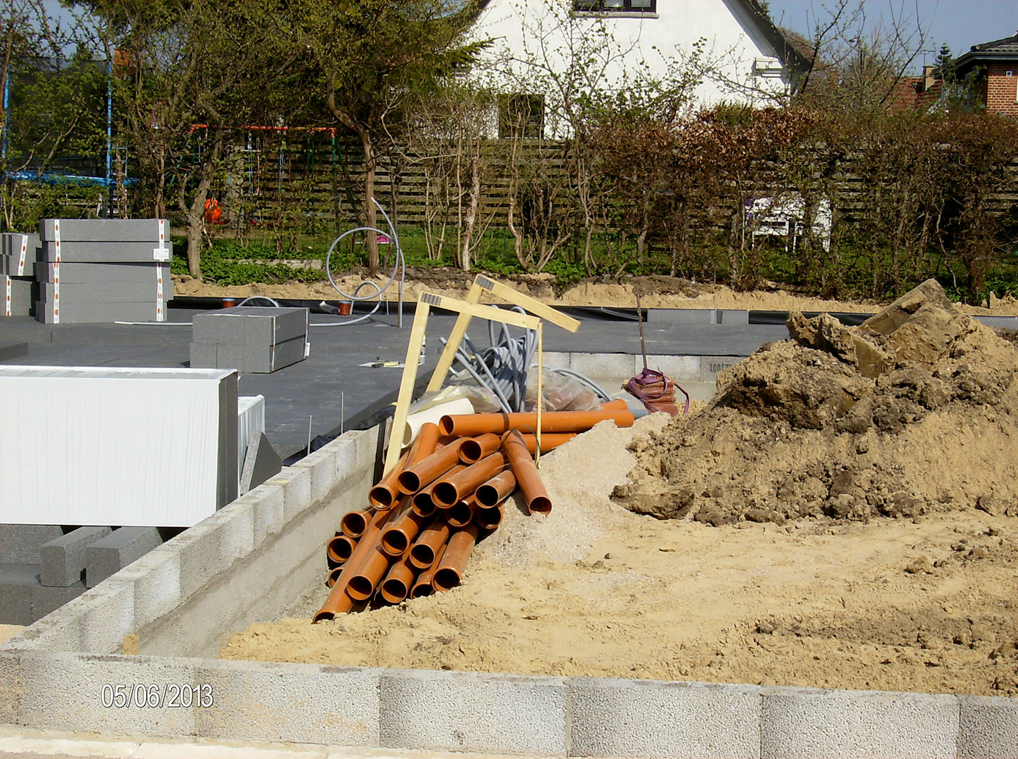 2013-05-06_14-57-01_2436 2013-05-06_14-57-01_2436