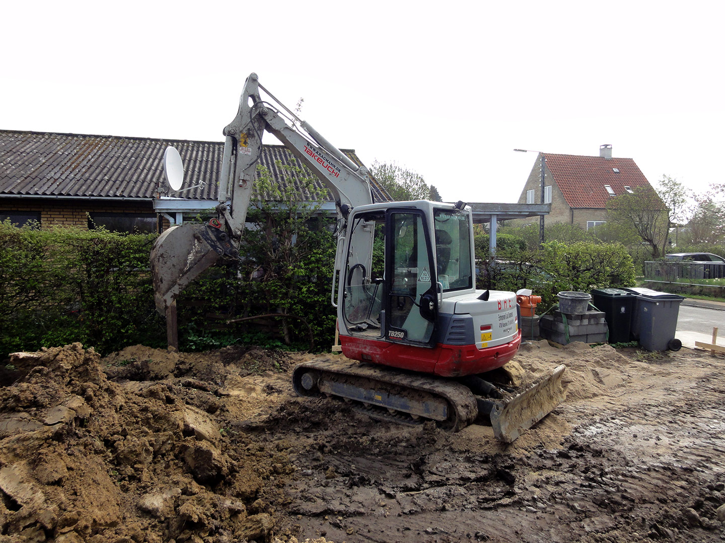 2013-05-09_10-58-17_07585 2013-05-09_10-58-17_07585