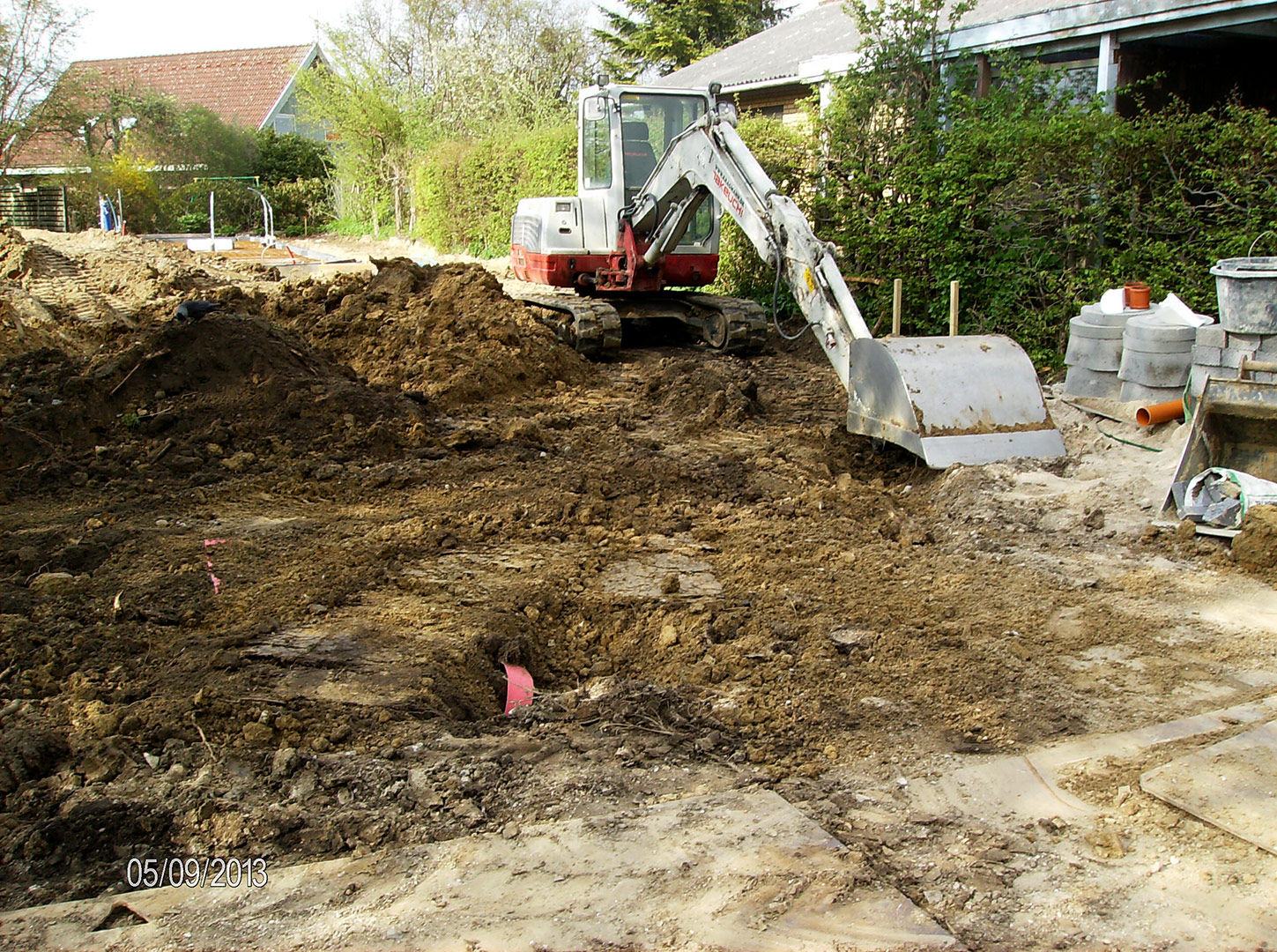 2013-05-09_16-02-32_2468 2013-05-09_16-02-32_2468