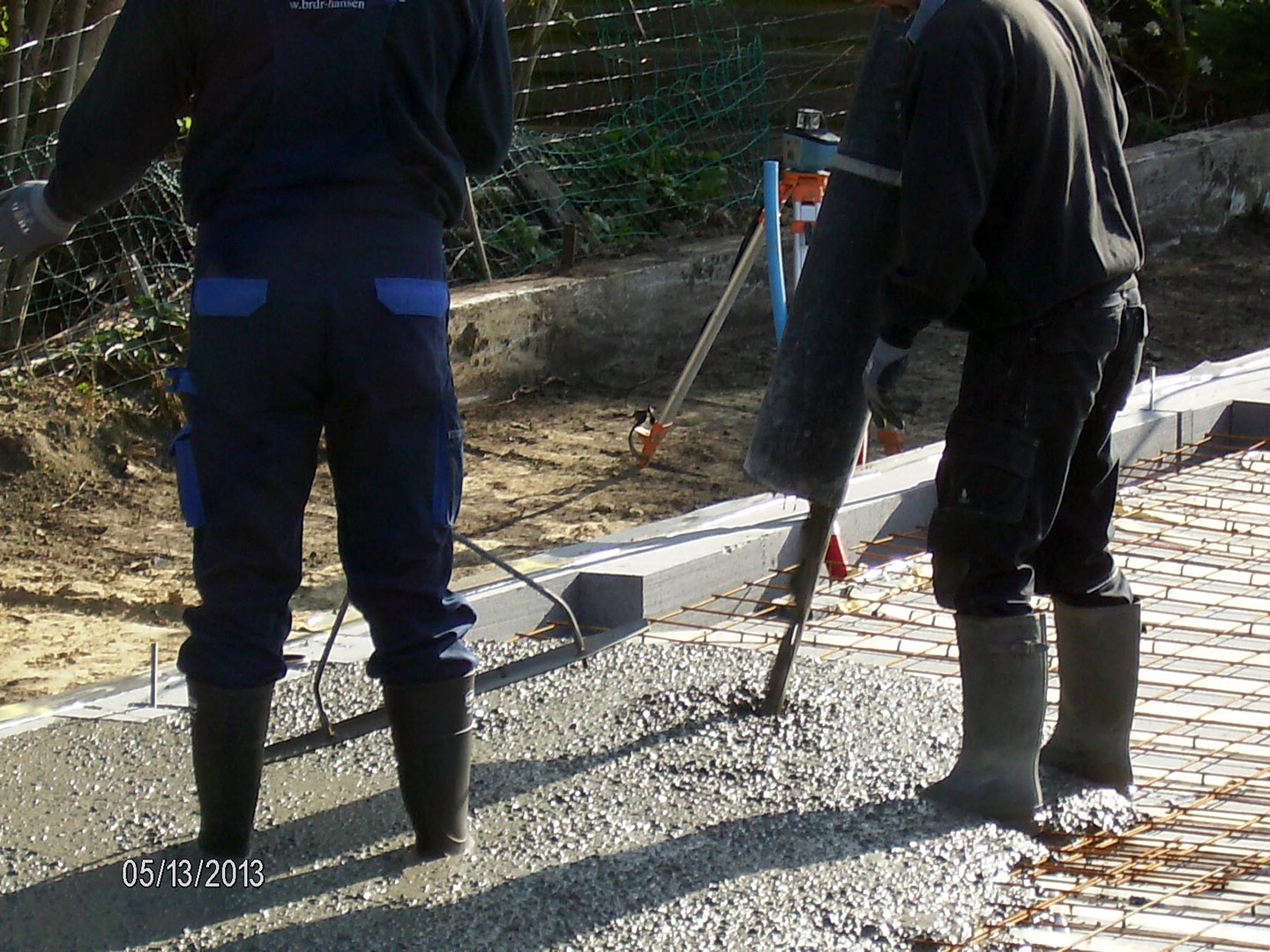 2013-05-13_07-15-00_2482 2013-05-13_07-15-00_2482