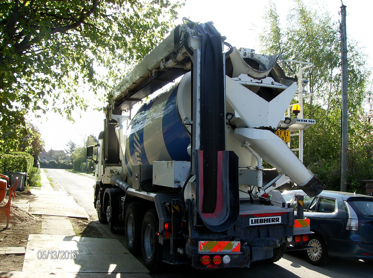 2013-05-13_07-33-39_2484 2013-05-13_07-33-39_2484