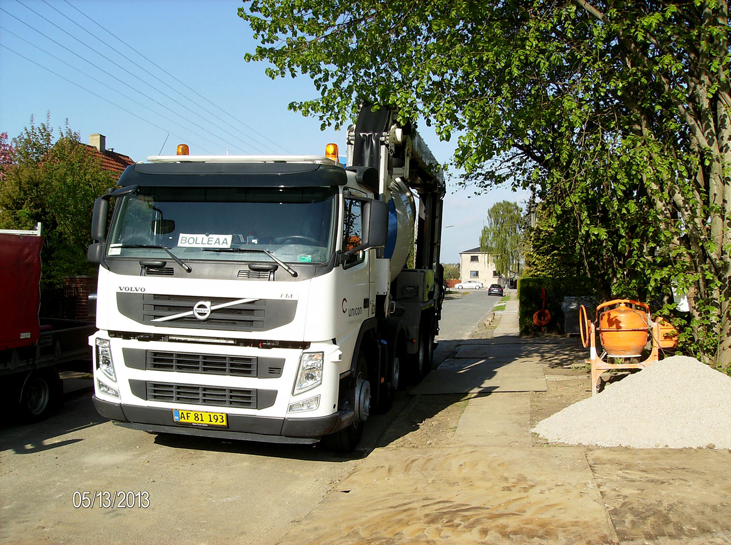 2013-05-13_07-34-03_2485 2013-05-13_07-34-03_2485