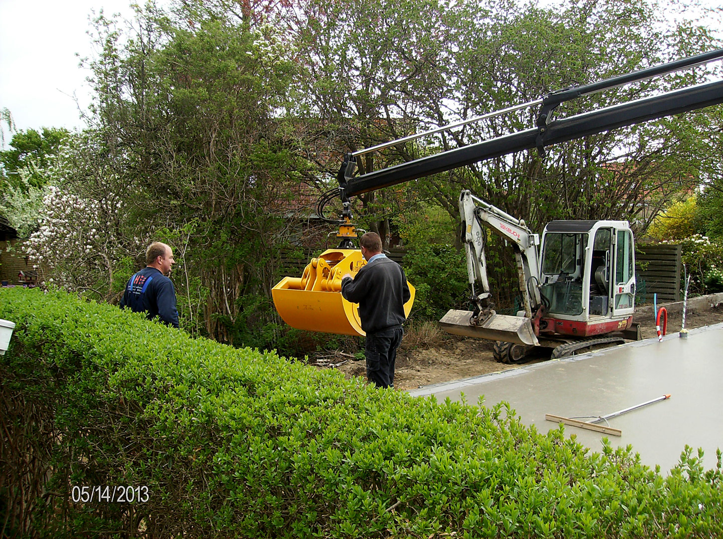 2013-05-14_07-02-11_2498 2013-05-14_07-02-11_2498