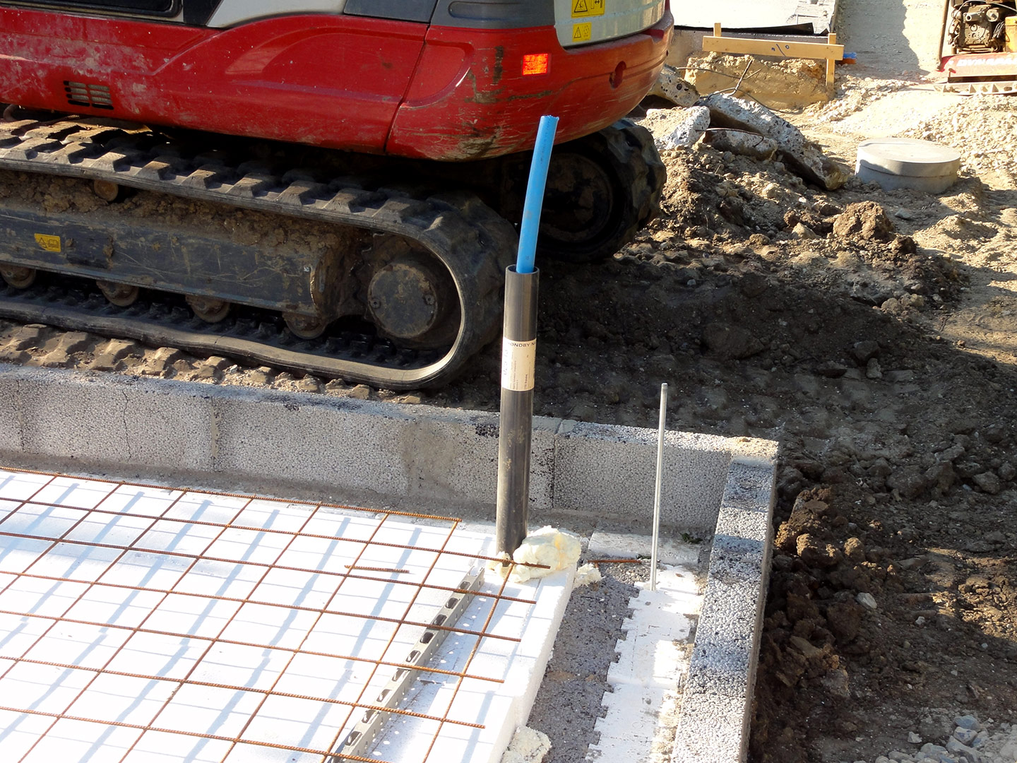 2013-05-15_18-23-53_07800 2013-05-15_18-23-53_07800