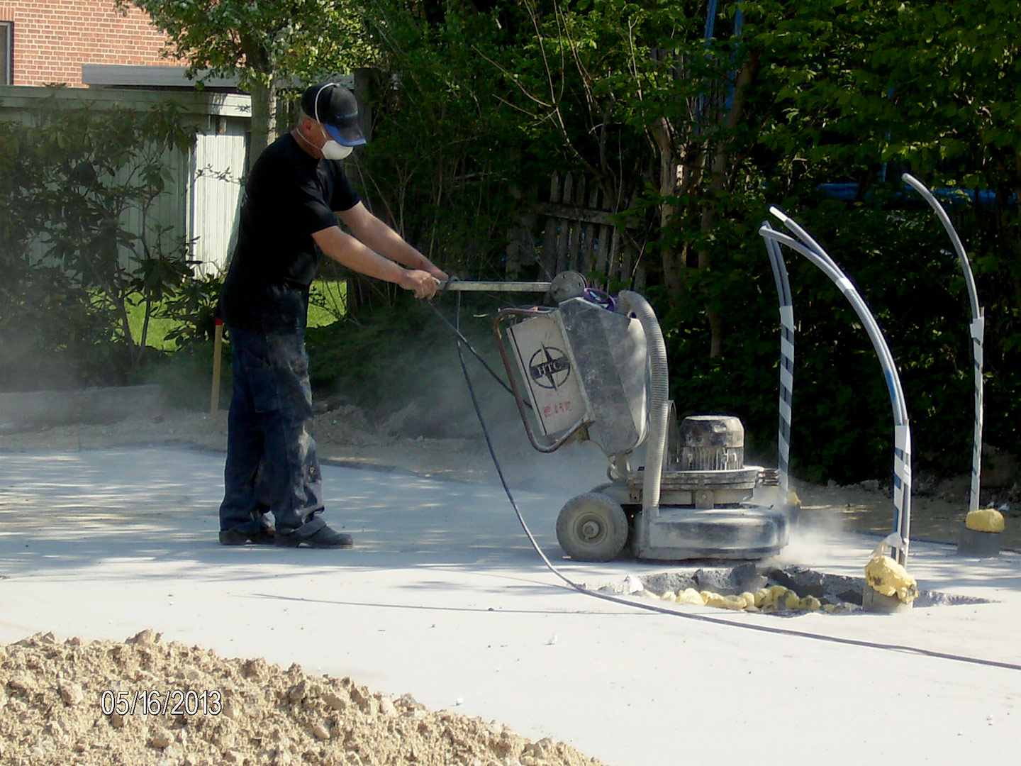 2013-05-16_08-23-06_2514 2013-05-16_08-23-06_2514