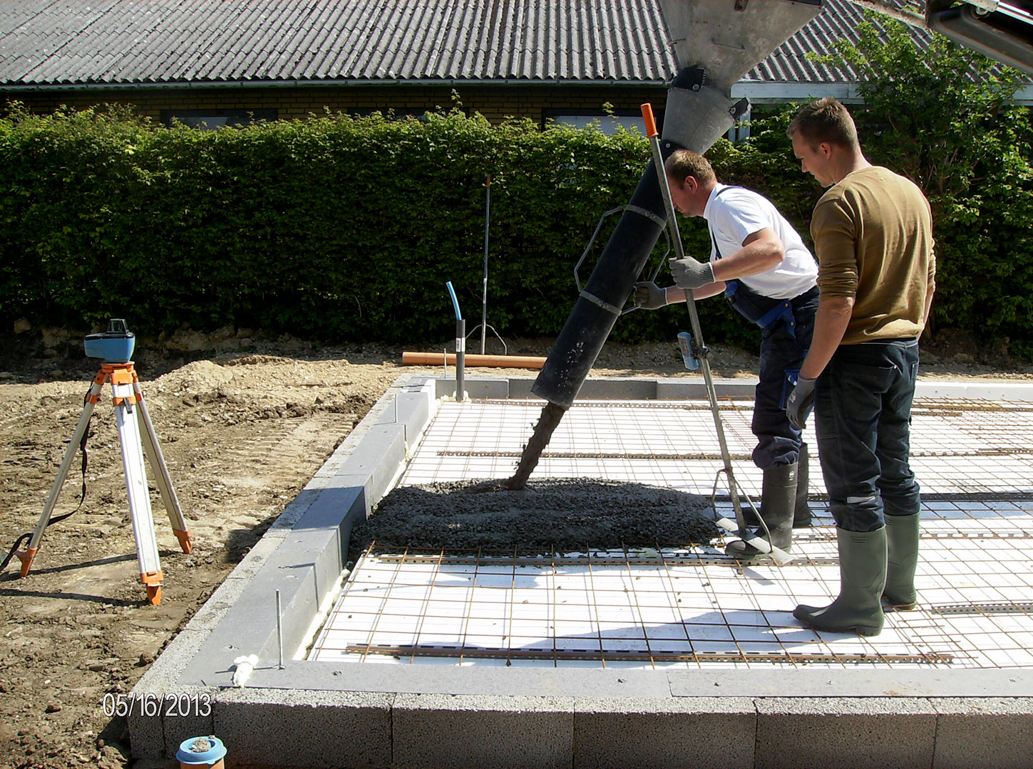 2013-05-16_11-08-48_2527 2013-05-16_11-08-48_2527