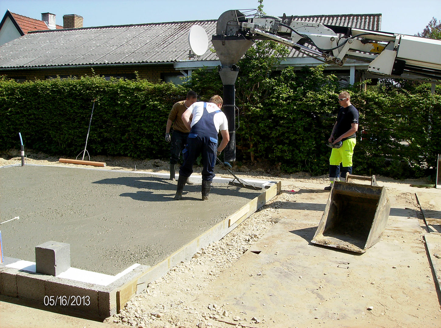 2013-05-16_11-15-39_2529 2013-05-16_11-15-39_2529