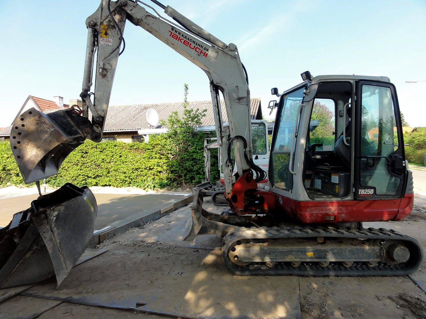 2013-05-16_17-20-20_07834 2013-05-16_17-20-20_07834