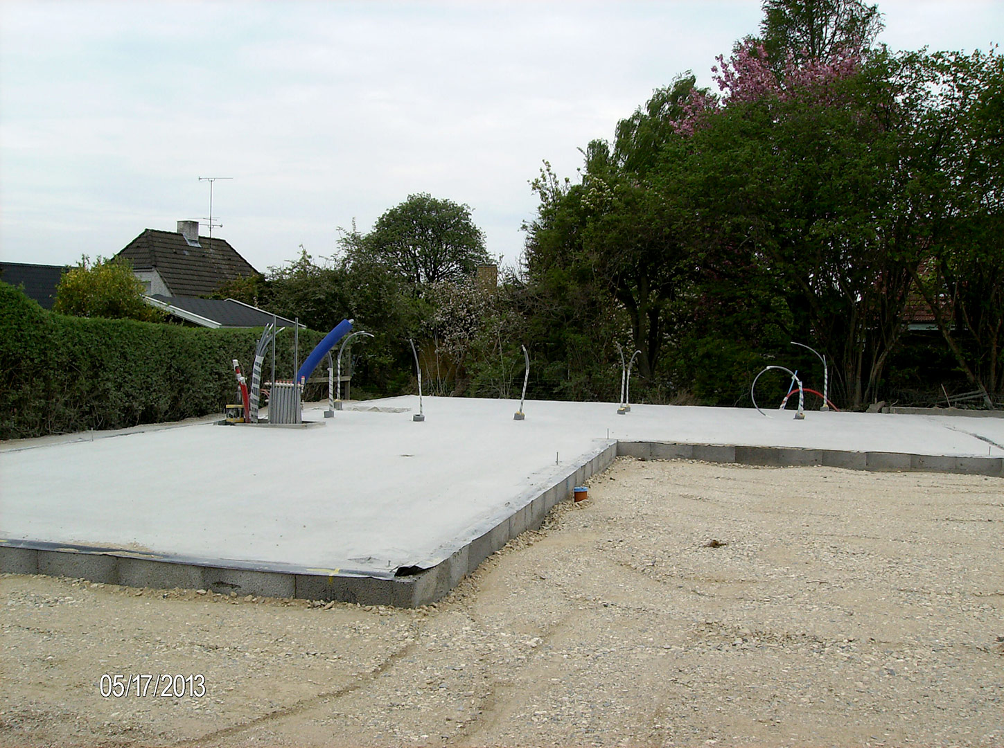 2013-05-17_08-32-12_2537 2013-05-17_08-32-12_2537