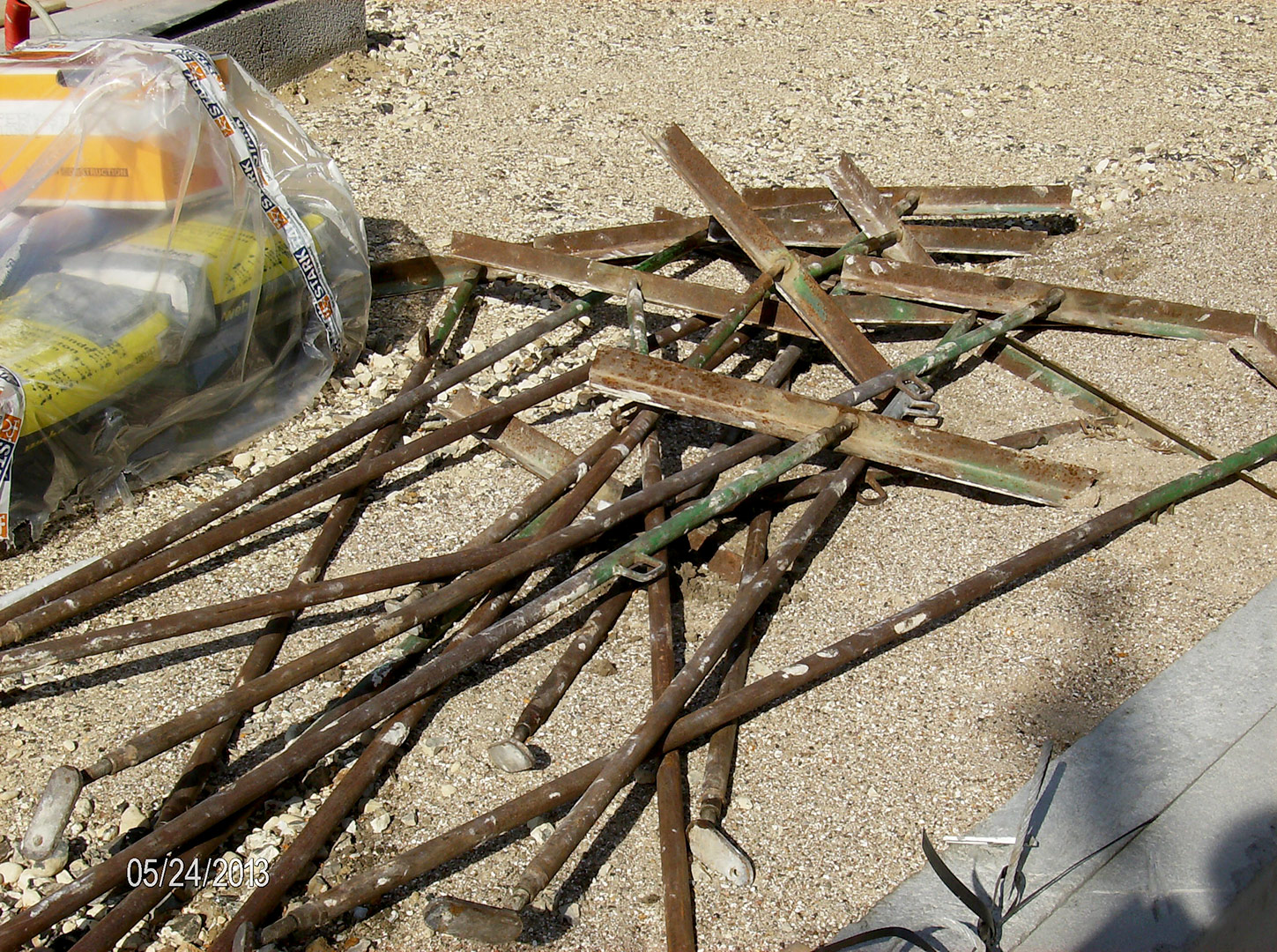 2013-05-24-16-10-17_2573 2013-05-24-16-10-17_2573