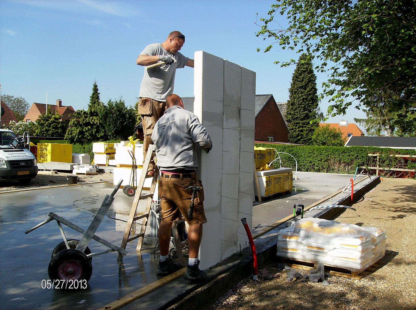 2013-05-27-07-57-17_2579 2013-05-27-07-57-17_2579