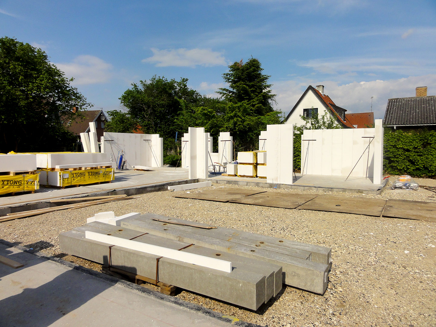 2013-05-27-17-00-10_07903 2013-05-27-17-00-10_07903