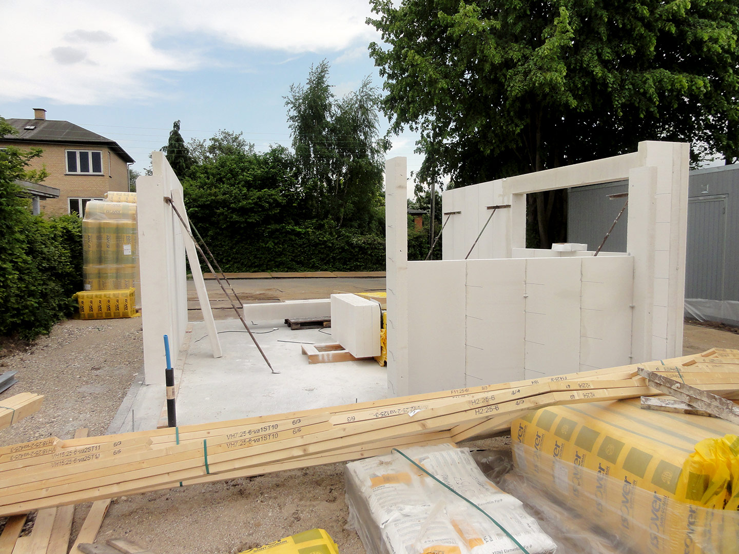 2013-05-31-17-42-21_07990 2013-05-31-17-42-21_07990