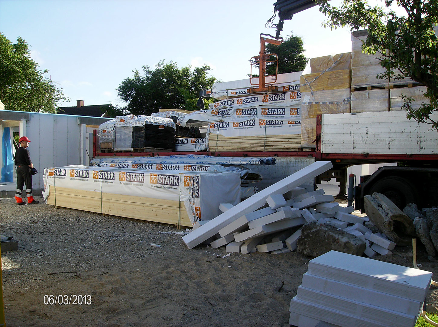 2013-06-03-06-41-29_2705 2013-06-03-06-41-29_2705