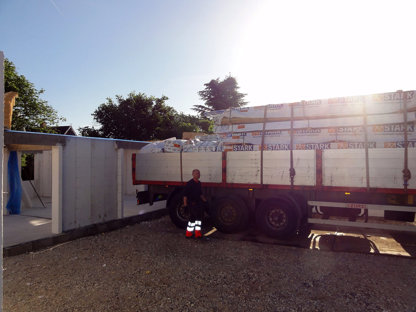 2013-06-03-07-24-55_08043 2013-06-03-07-24-55_08043