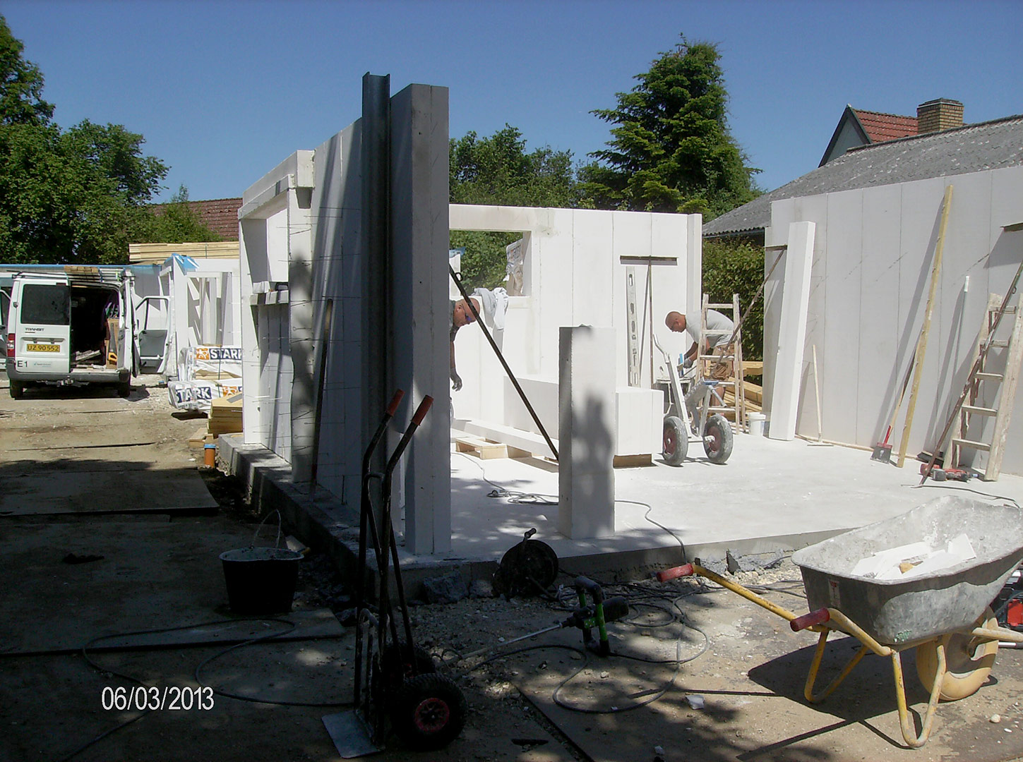 2013-06-03-12-29-24_2723 2013-06-03-12-29-24_2723