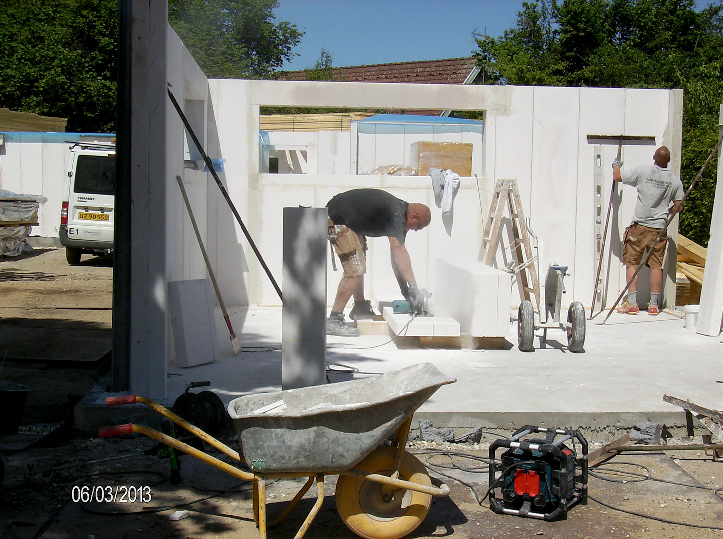 2013-06-03-12-35-25_2724 2013-06-03-12-35-25_2724