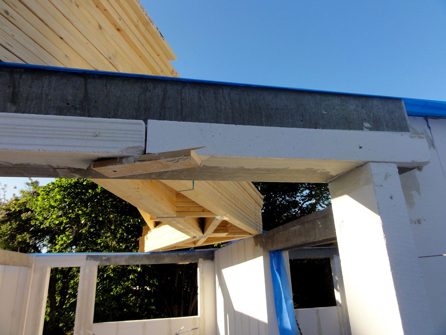 2013-06-03-19-33-48_08059 2013-06-03-19-33-48_08059