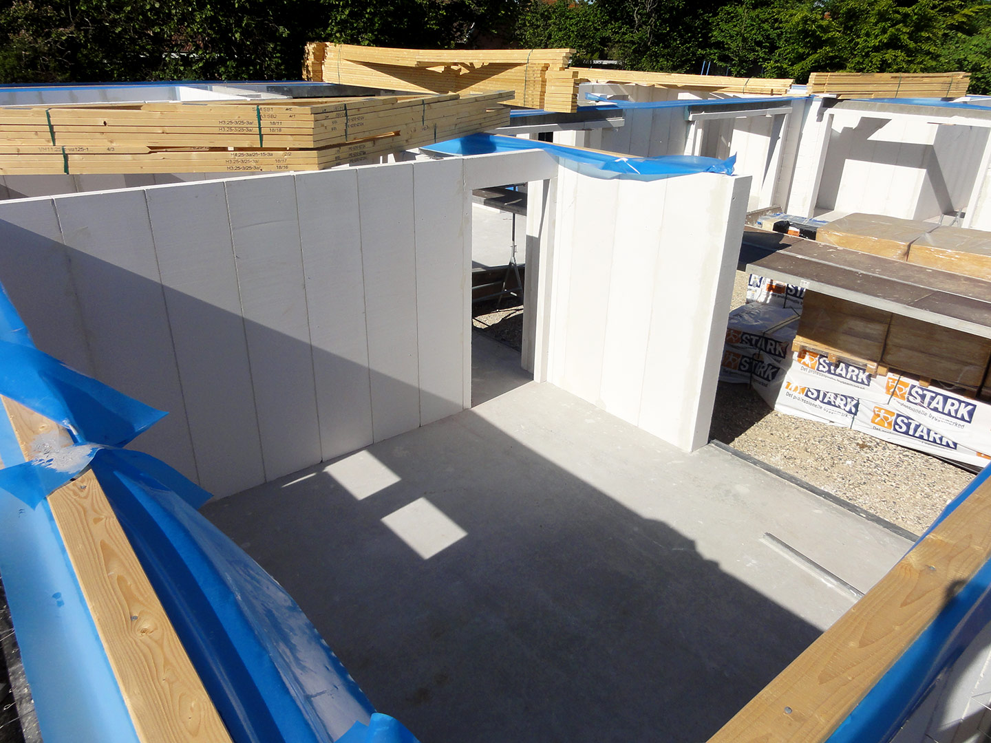 2013-06-04-17-14-43_08091 2013-06-04-17-14-43_08091