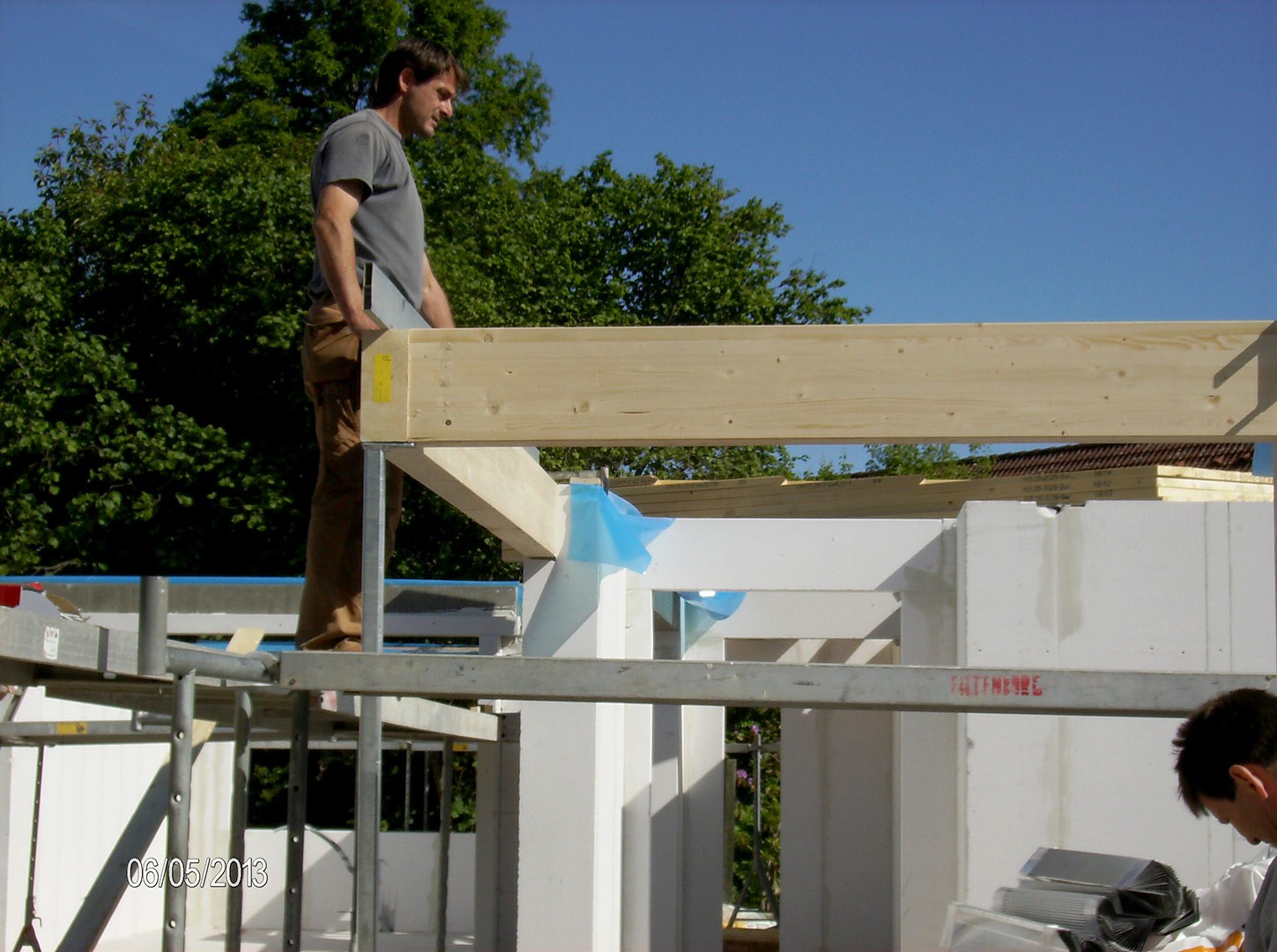 2013-06-05-08-34-53_2757 2013-06-05-08-34-53_2757