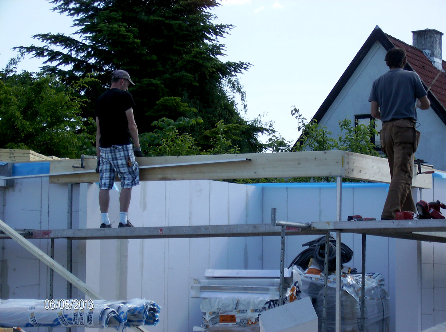 2013-06-05-08-38-04_2761 2013-06-05-08-38-04_2761