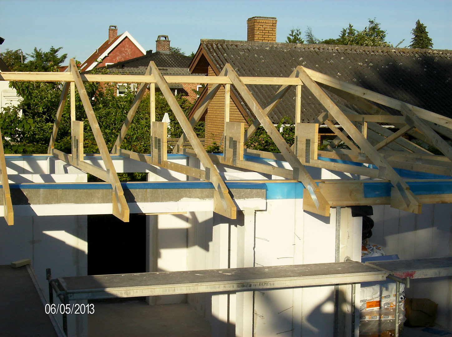 2013-06-05-18-48-02_2774 2013-06-05-18-48-02_2774