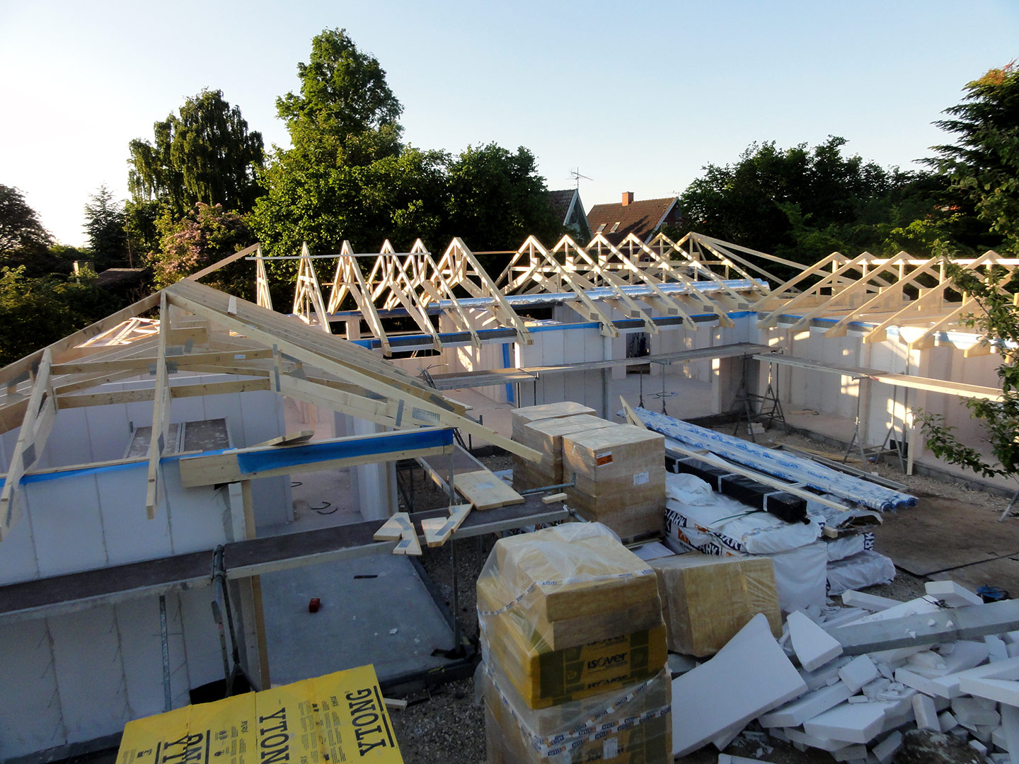 2013-06-05-20-28-10_08141 2013-06-05-20-28-10_08141