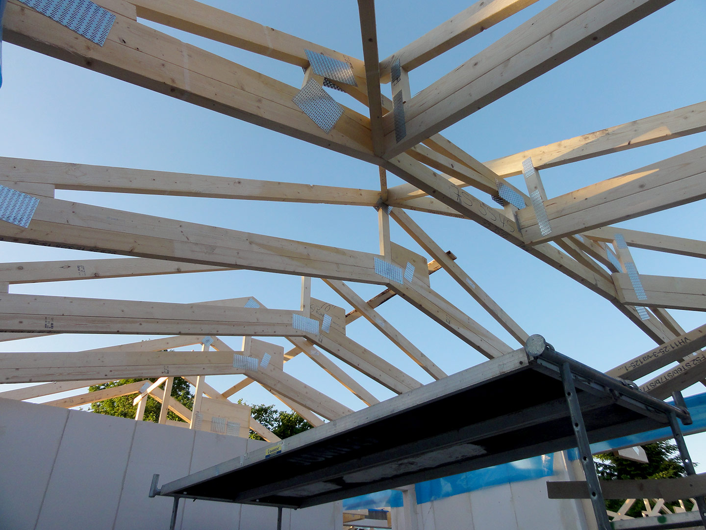 2013-06-05-20-42-24_08147 2013-06-05-20-42-24_08147