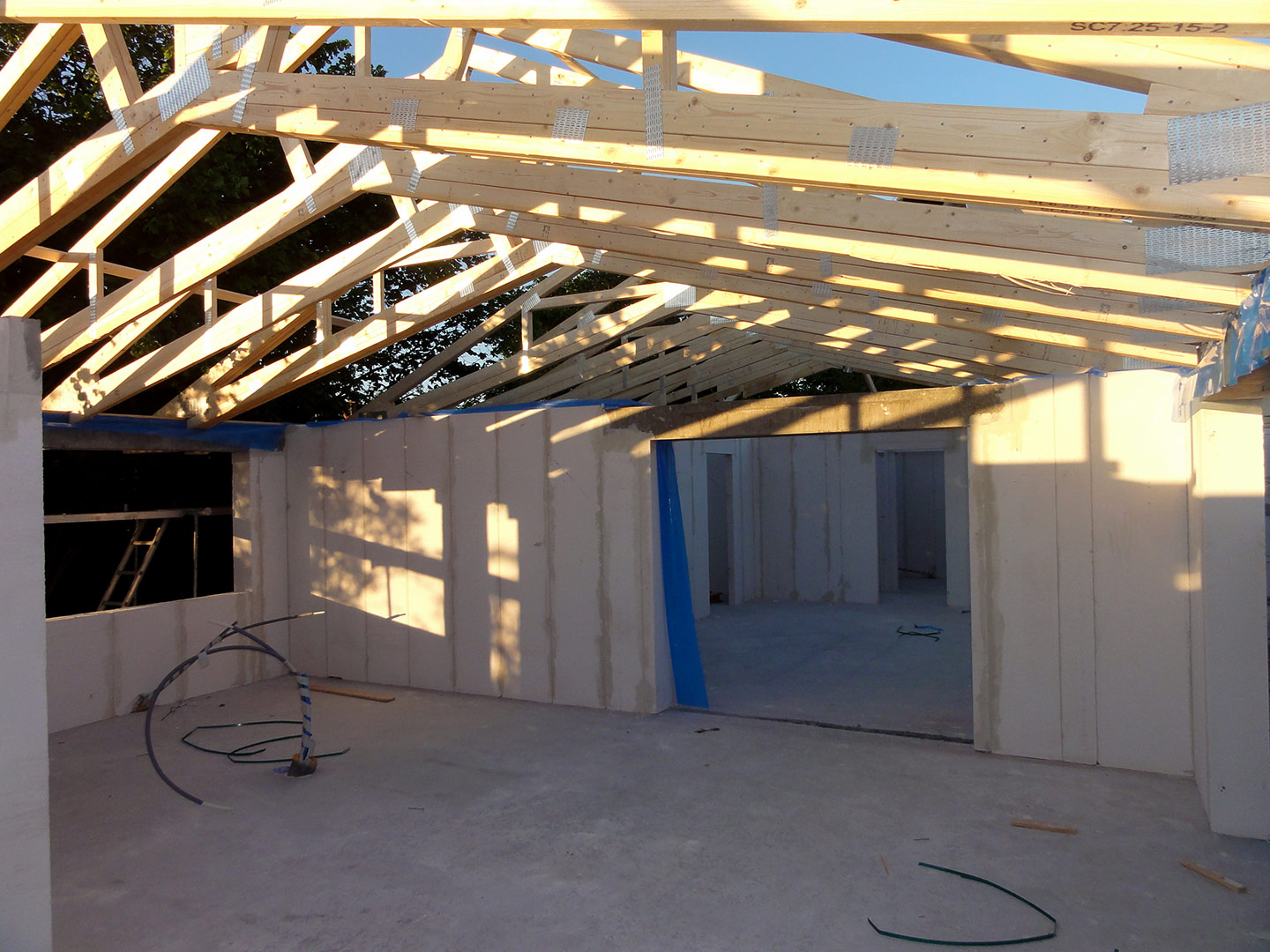 2013-06-05-20-43-50_08148 2013-06-05-20-43-50_08148