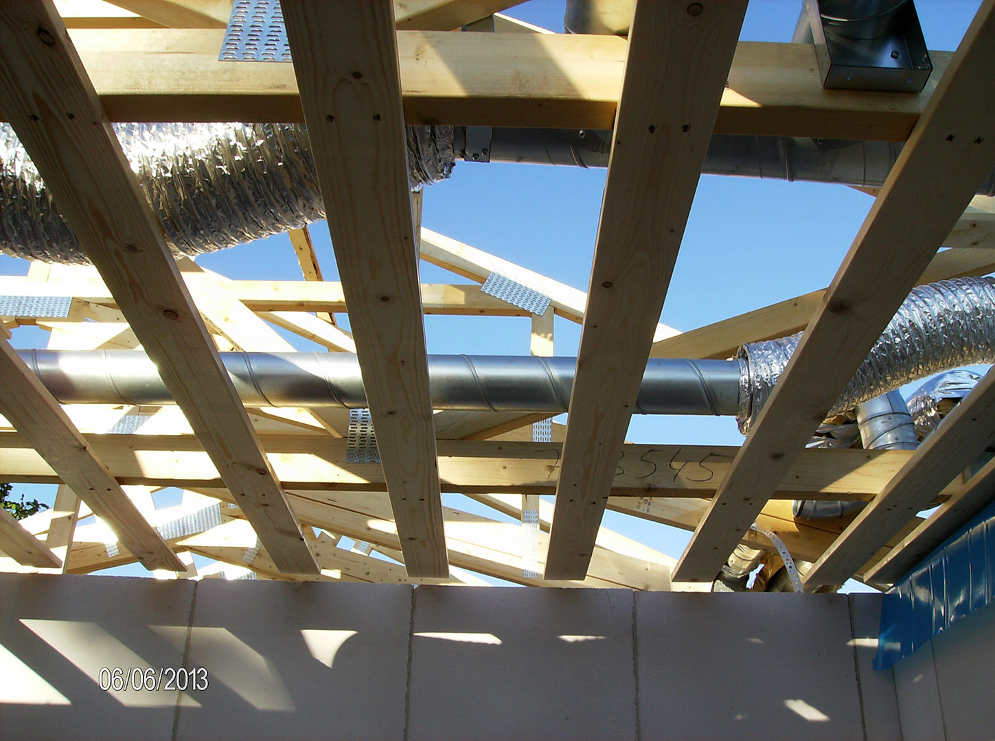 2013-06-06-18-35-41_2785 2013-06-06-18-35-41_2785