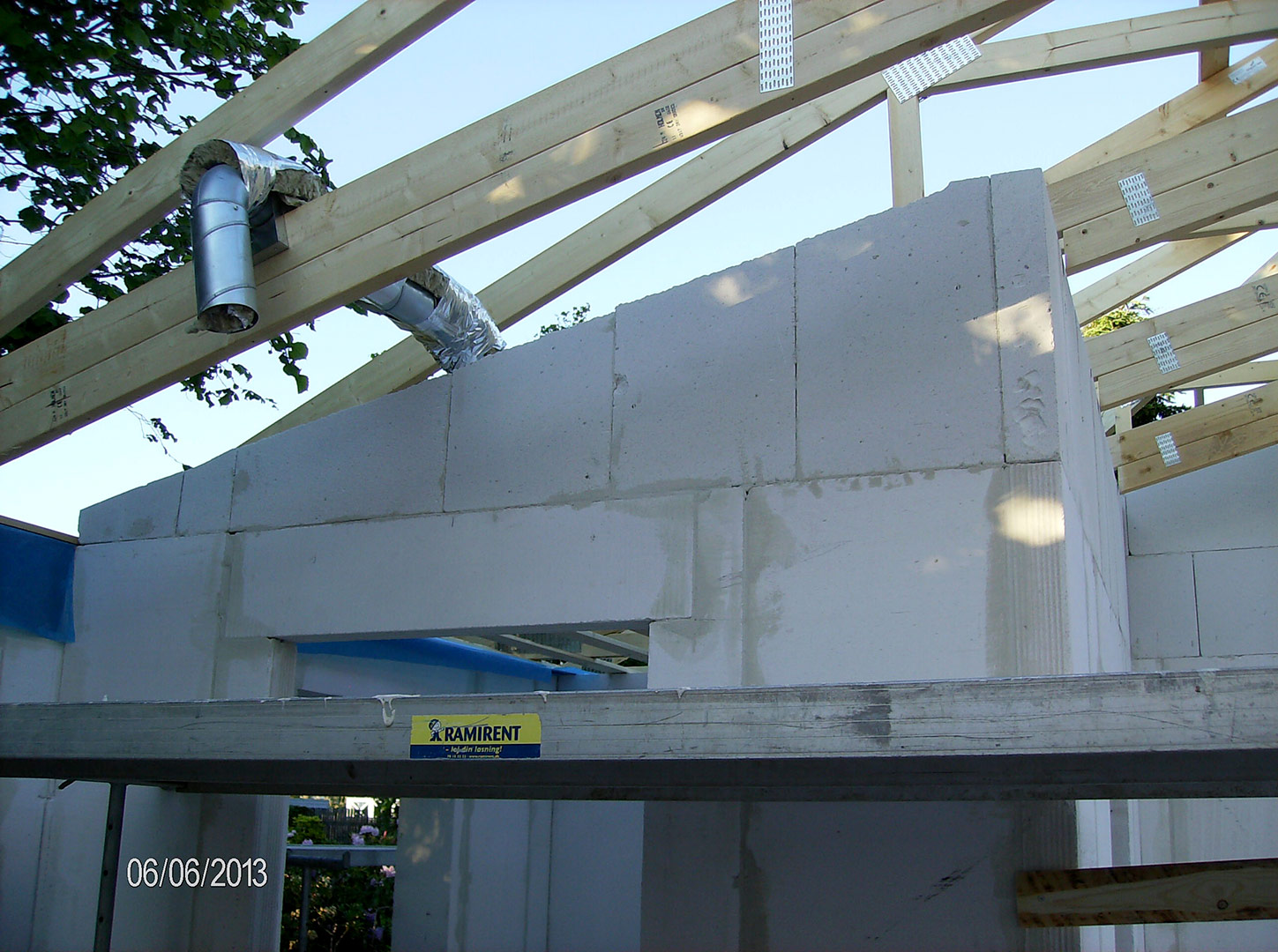 2013-06-06-19-21-17_2810 2013-06-06-19-21-17_2810