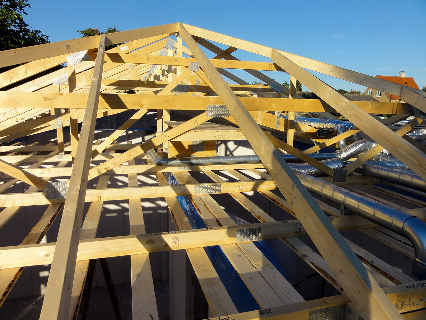 2013-06-06-19-56-00_08153 2013-06-06-19-56-00_08153