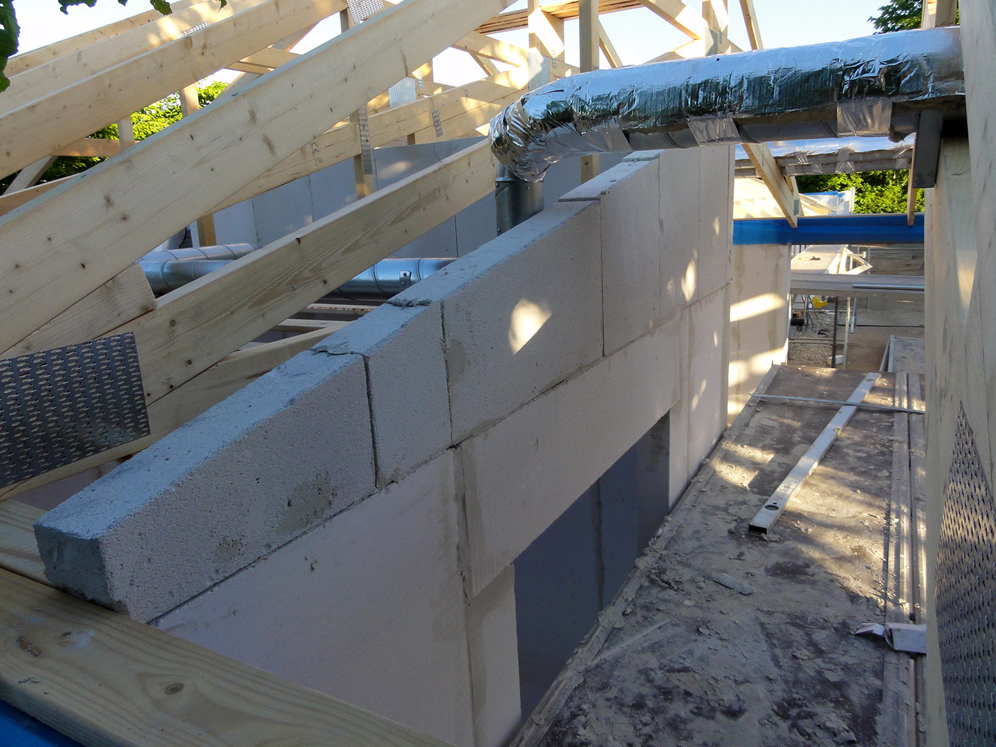 2013-06-06-20-00-39_08159 2013-06-06-20-00-39_08159