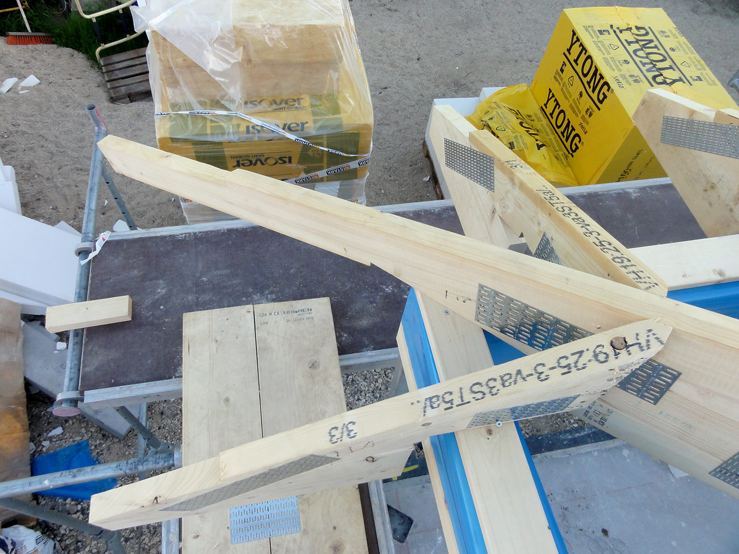 2013-06-06-20-15-22_08177 2013-06-06-20-15-22_08177