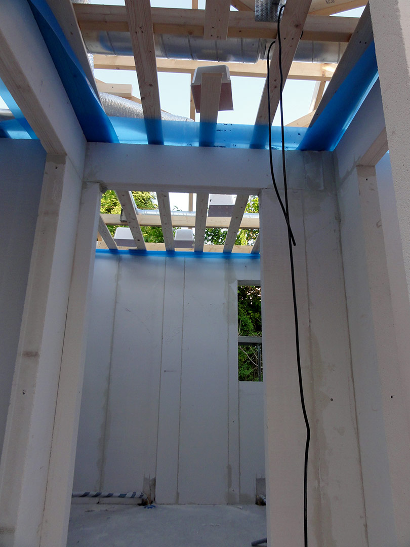 2013-06-07-20-02-15_08209 2013-06-07-20-02-15_08209