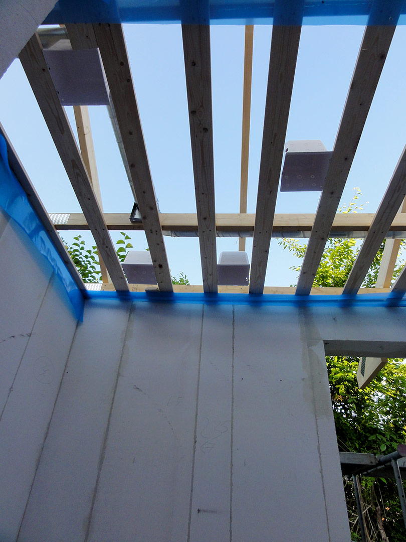 2013-06-07-20-02-27_08210 2013-06-07-20-02-27_08210