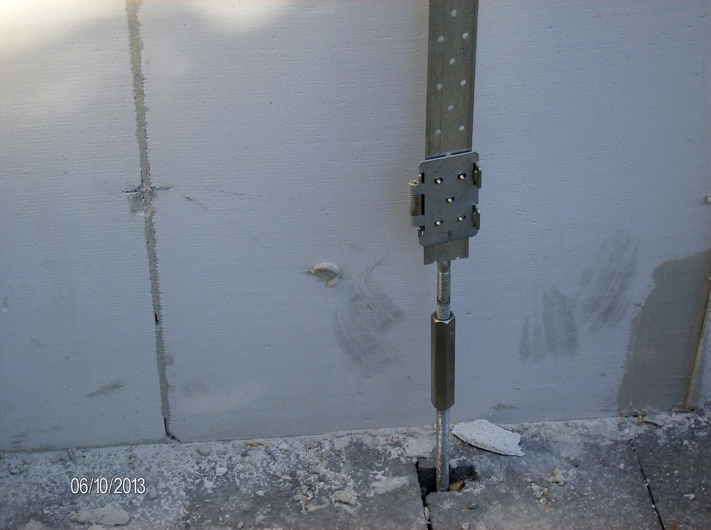 2013-06-10-18-45-52_2830 2013-06-10-18-45-52_2830