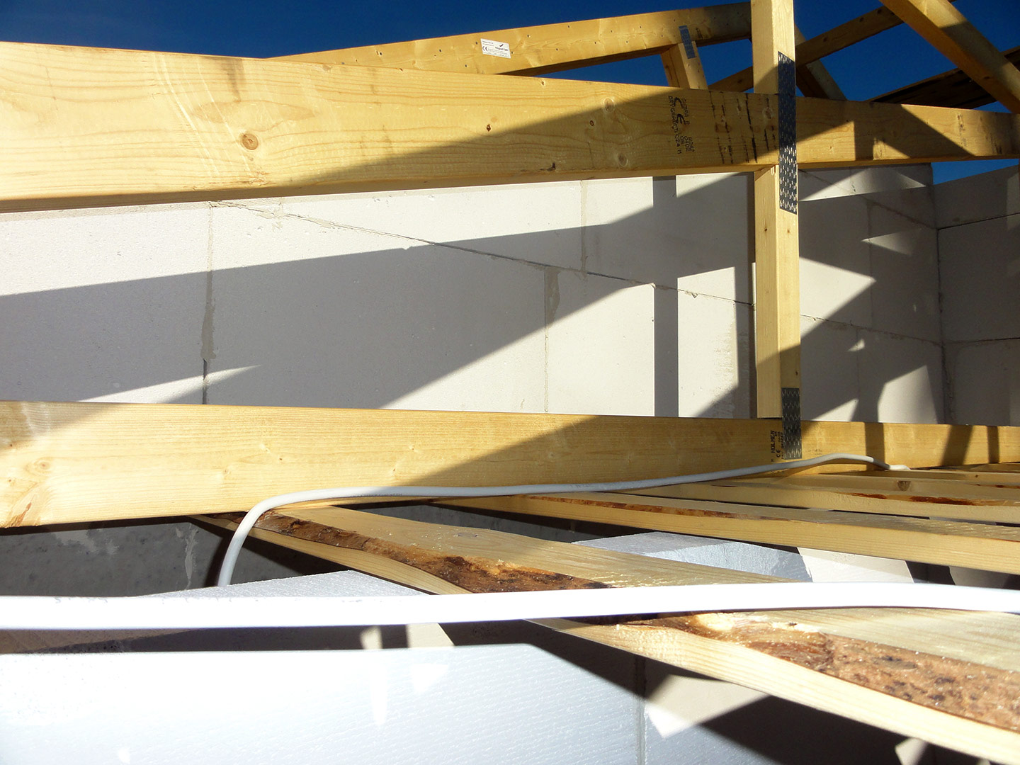 2013-06-10-19-03-07_08281 2013-06-10-19-03-07_08281