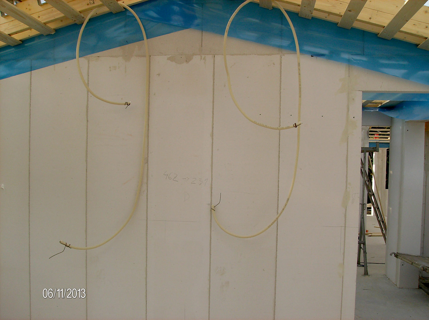 2013-06-11-18-04-45_2845 2013-06-11-18-04-45_2845