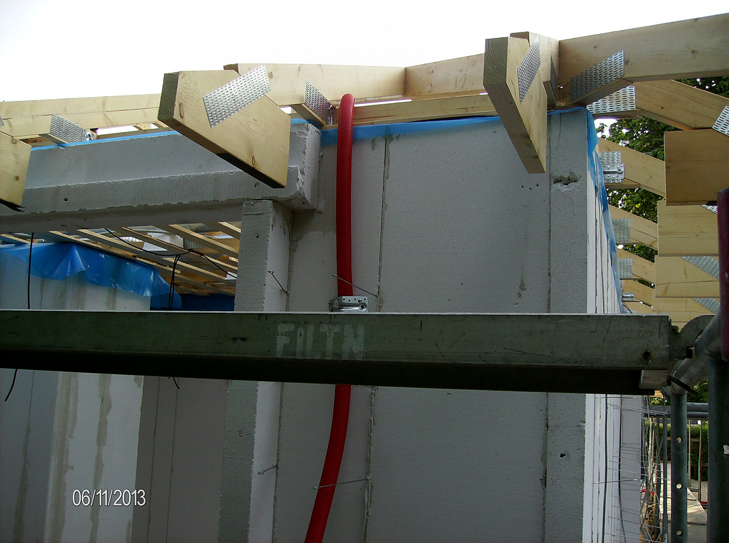 2013-06-11-18-33-30_2861 2013-06-11-18-33-30_2861