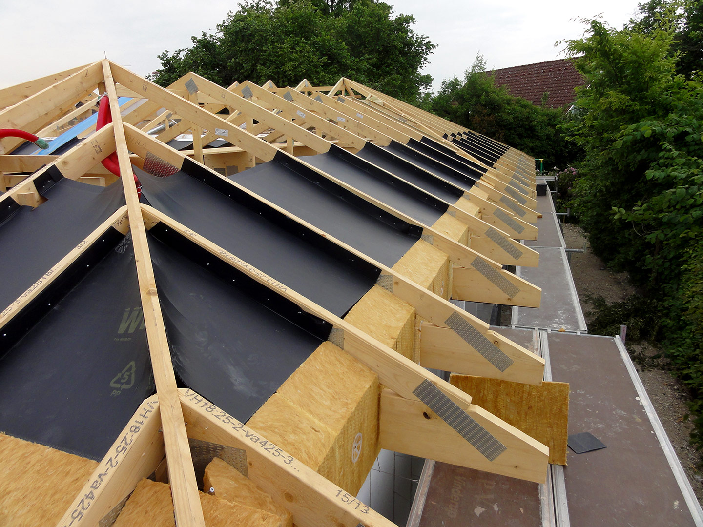 2013-06-12-18-47-00_08378 2013-06-12-18-47-00_08378