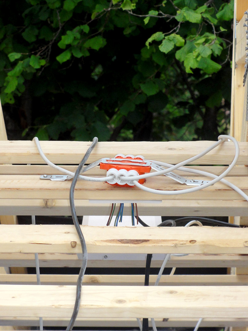 2013-06-12-19-07-36_08396 2013-06-12-19-07-36_08396